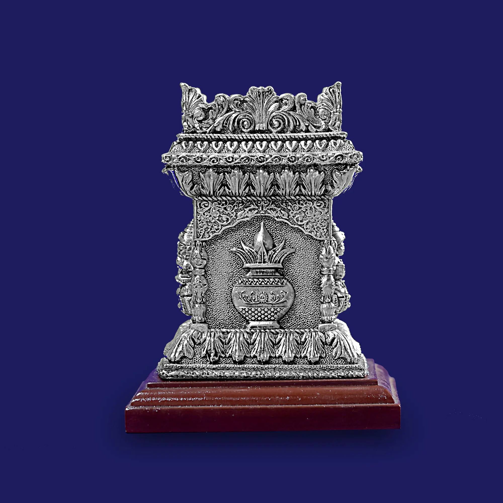 Vrinda Sacred Pot