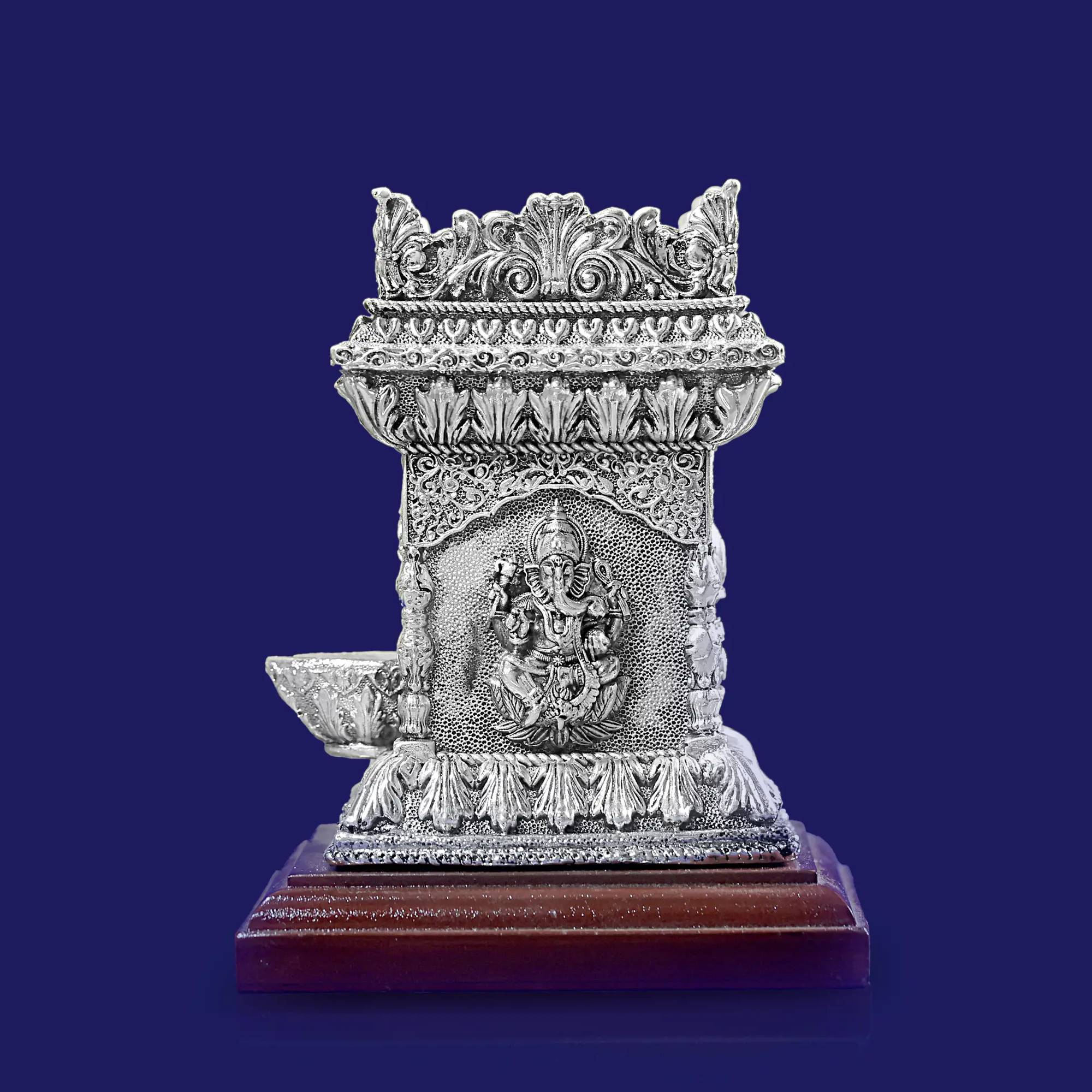 Vrinda Sacred Pot
